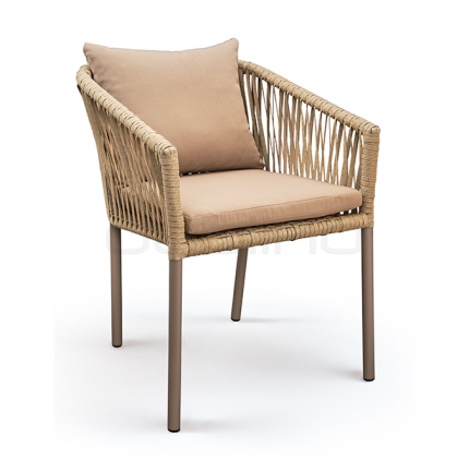 Scaun pentru exterior cu perna. - DL GOA ARMCHAIR